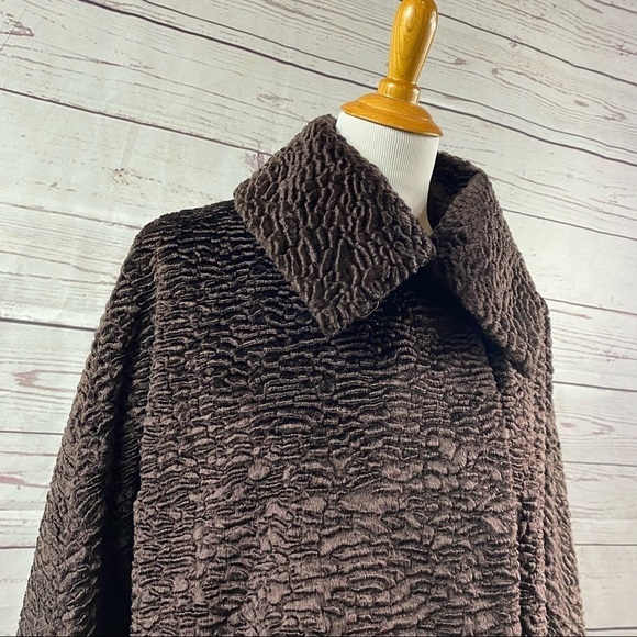 TALBOTS Petites faux shearling brown curly lamb long sleeve jacket - Picture 3 of 11